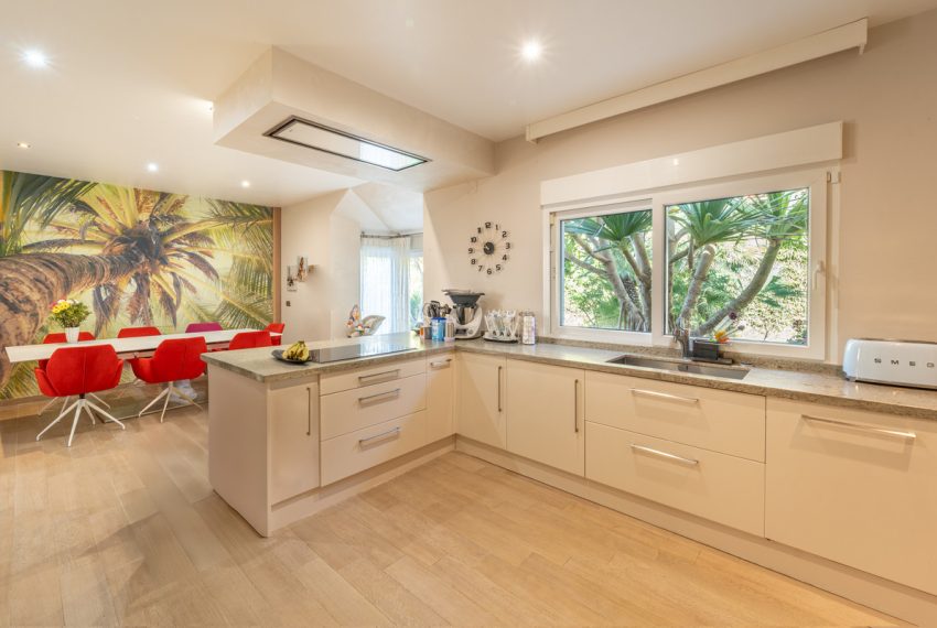 R5007982-Villa-For-Sale-Guadalmina-Baja-Detached-7-Beds-506-Built-10