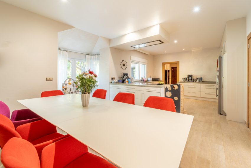 R5007982-Villa-For-Sale-Guadalmina-Baja-Detached-7-Beds-506-Built-11