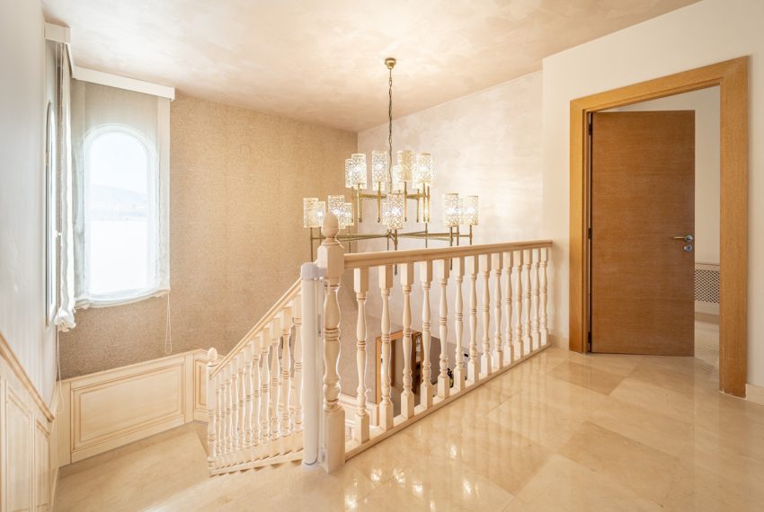 R5007982-Villa-For-Sale-Guadalmina-Baja-Detached-7-Beds-506-Built-16