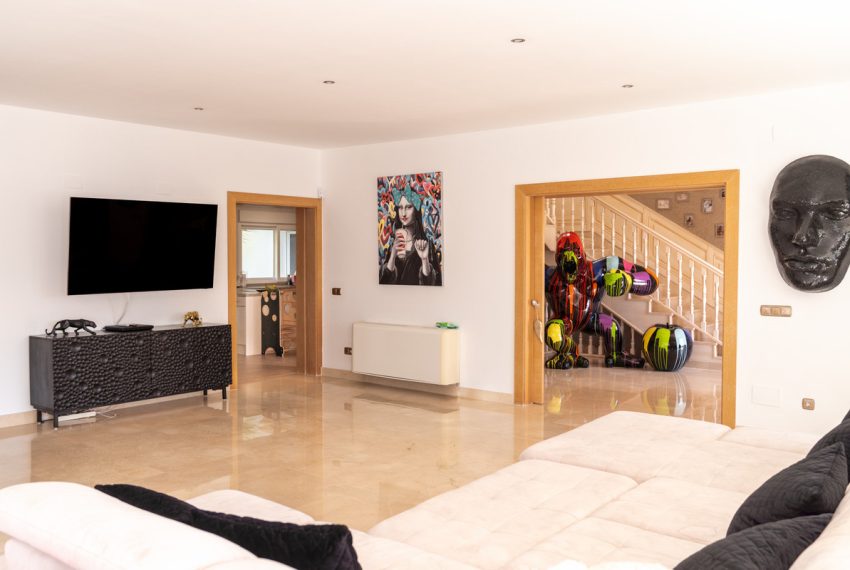 R5007982-Villa-For-Sale-Guadalmina-Baja-Detached-7-Beds-506-Built-5