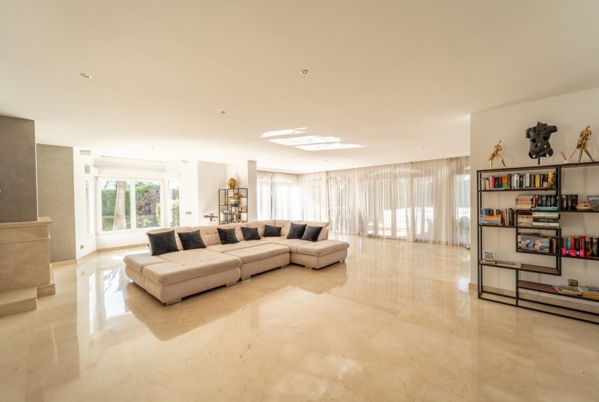 R5007982-Villa-For-Sale-Guadalmina-Baja-Detached-7-Beds-506-Built-6