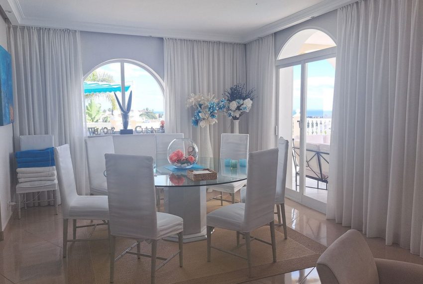 R5010283-Villa-For-Sale-La-Quinta-Detached-6-Beds-450-Built-18
