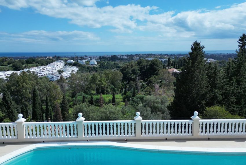 R5010283-Villa-For-Sale-La-Quinta-Detached-6-Beds-450-Built-9