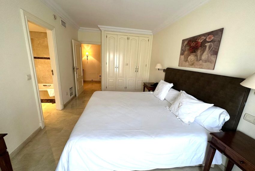 R5015668-Apartment-For-Sale-Puerto-Banus-Middle-Floor-4-Beds-254-Built-2