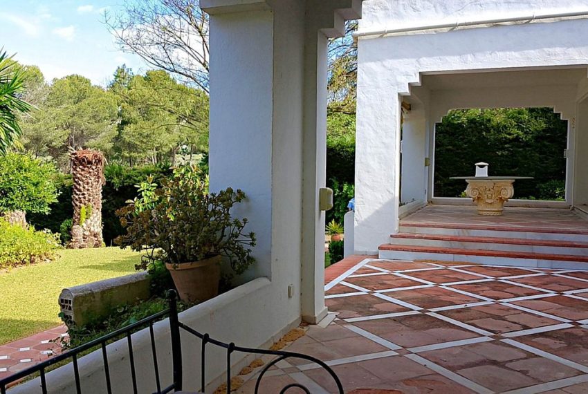 R5017612-Villa-For-Sale-El-Paraiso-Detached-4-Beds-445-Built-14