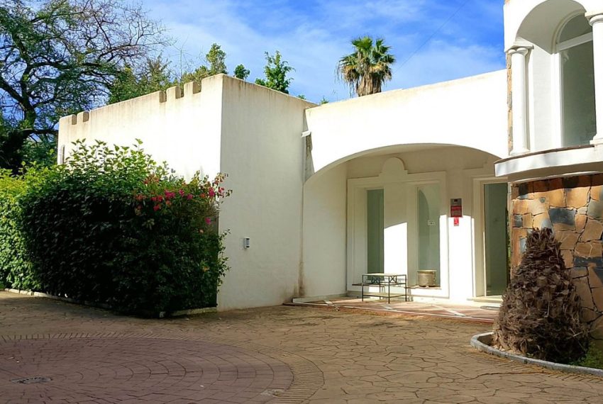 R5017612-Villa-For-Sale-El-Paraiso-Detached-4-Beds-445-Built-6