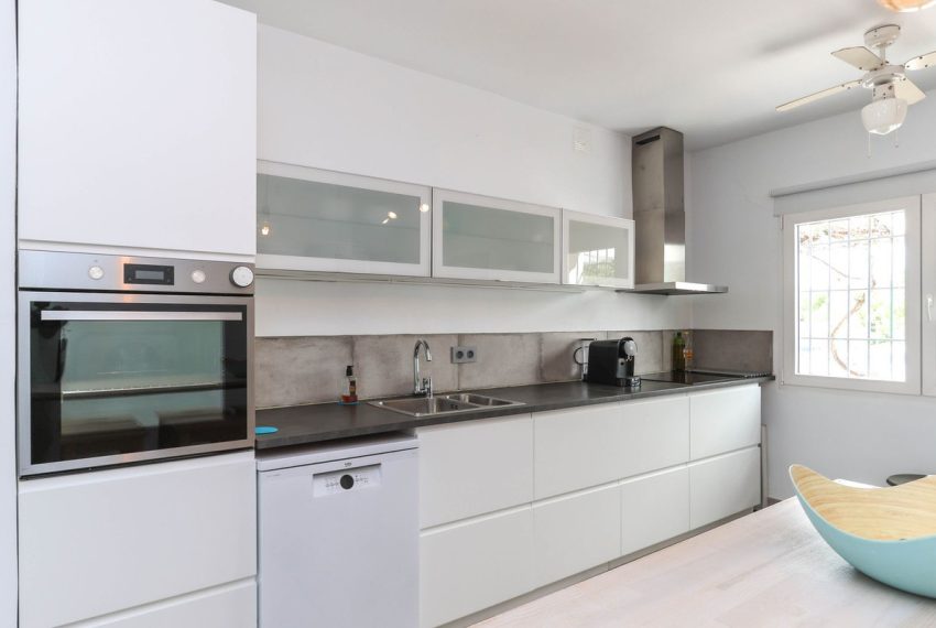 R5019313-Villa-For-Sale-Coin-Detached-3-Beds-108-Built-6