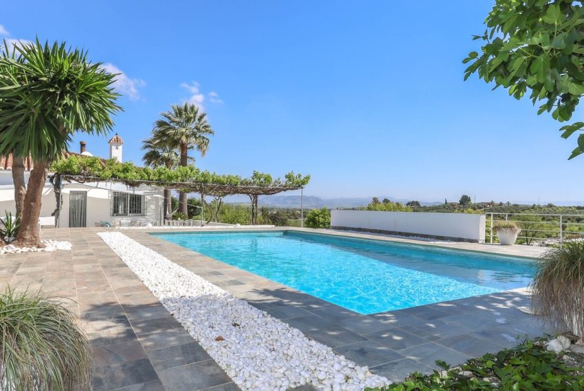 R5019313-Villa-For-Sale-Coin-Detached-3-Beds-108-Built-7