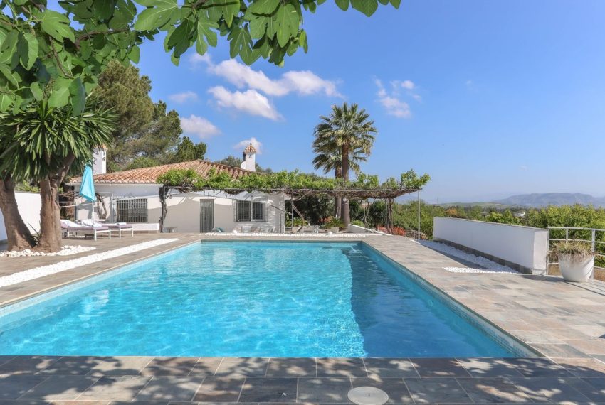 R5019313-Villa-For-Sale-Coin-Detached-3-Beds-108-Built