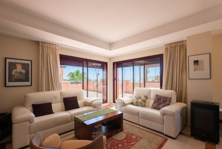 R5019502-Apartment-For-Sale-La-Mairena-Penthouse-3-Beds-207-Built