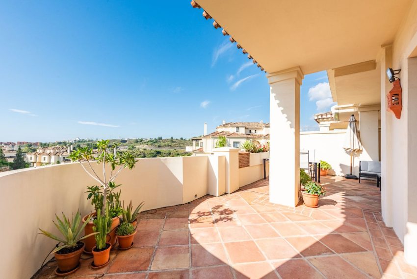 R5020252-Apartment-For-Sale-Benahavis-Middle-Floor-2-Beds-117-Built-1