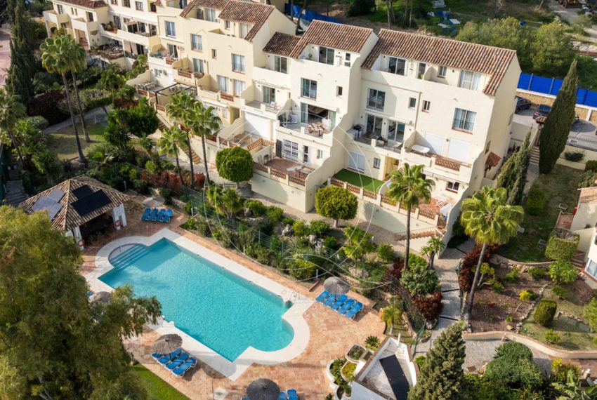 R5031988-Apartment-For-Sale-Marbella-Duplex-3-Beds-135-Built