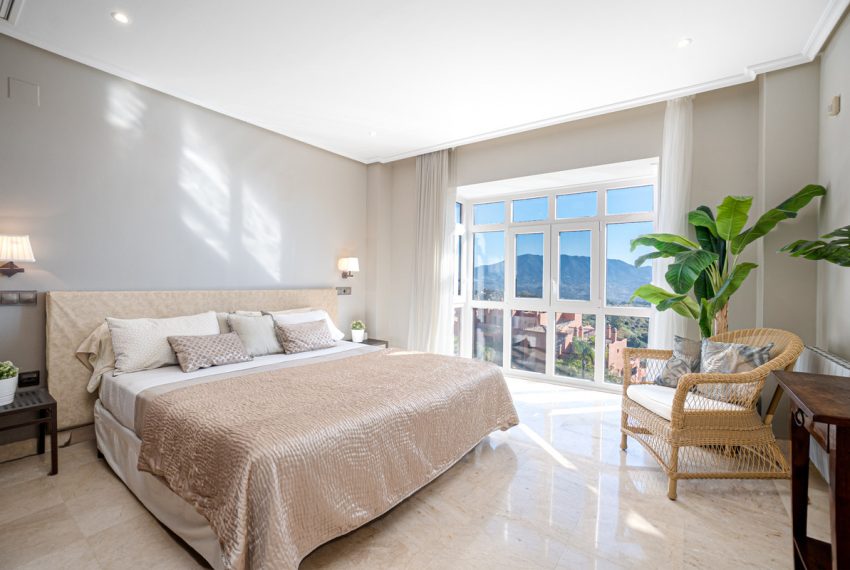 R5032465-Apartment-For-Sale-Marbella-Penthouse-Duplex-3-Beds-282-Built-2