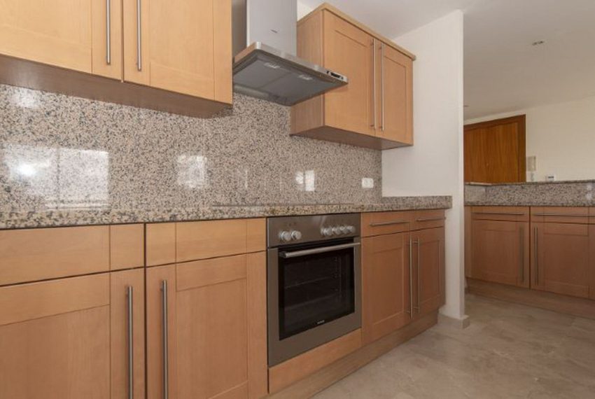 R5034748-Villa-For-Sale-Marbella-Detached-3-Beds-409-Built-8