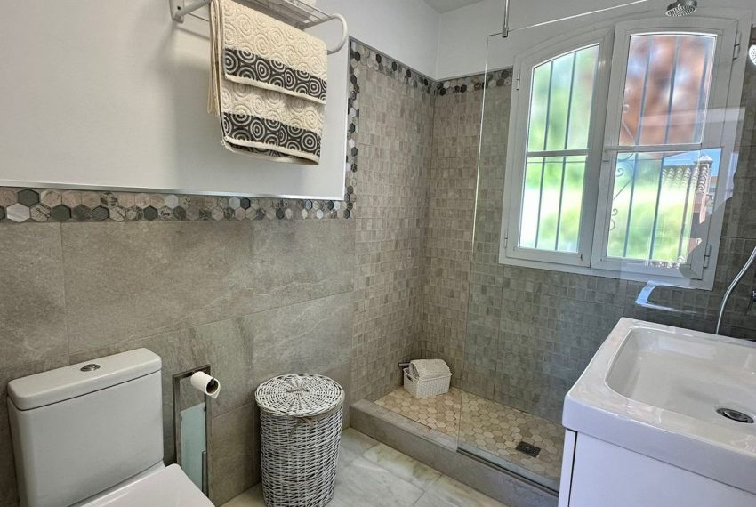 R5034796-Townhouse-For-Sale-Marbella-Terraced-2-Beds-200-Built-13