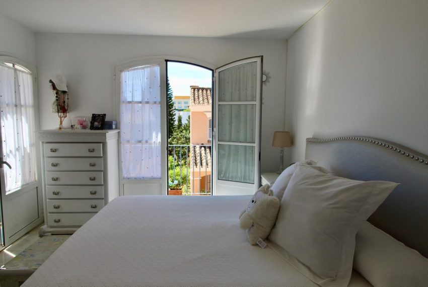 R5034796-Townhouse-For-Sale-Marbella-Terraced-2-Beds-200-Built-9