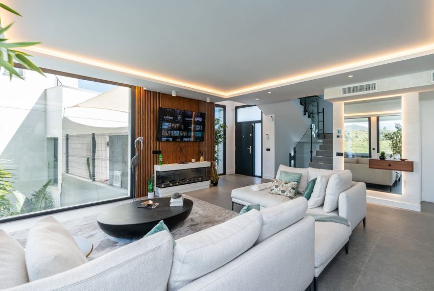 R5038771-Villa-For-Sale-La-Cala-Golf-Detached-4-Beds-362-Built-10