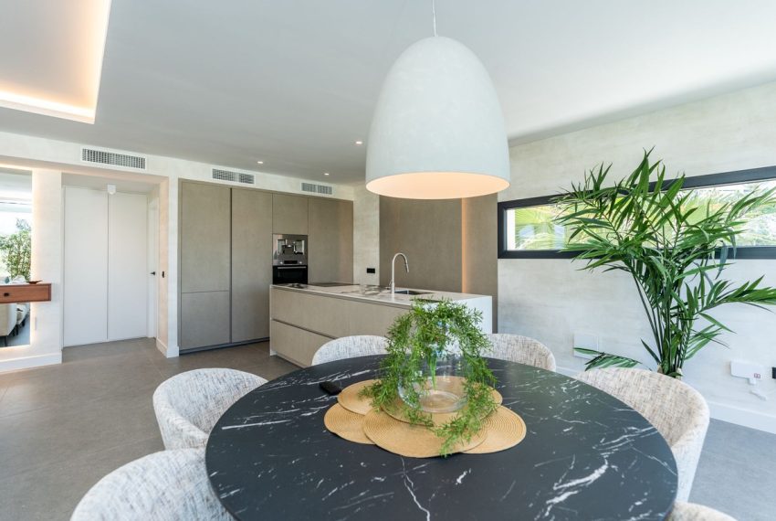 R5038771-Villa-For-Sale-La-Cala-Golf-Detached-4-Beds-362-Built-14