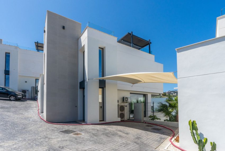 R5038771-Villa-For-Sale-La-Cala-Golf-Detached-4-Beds-362-Built-2