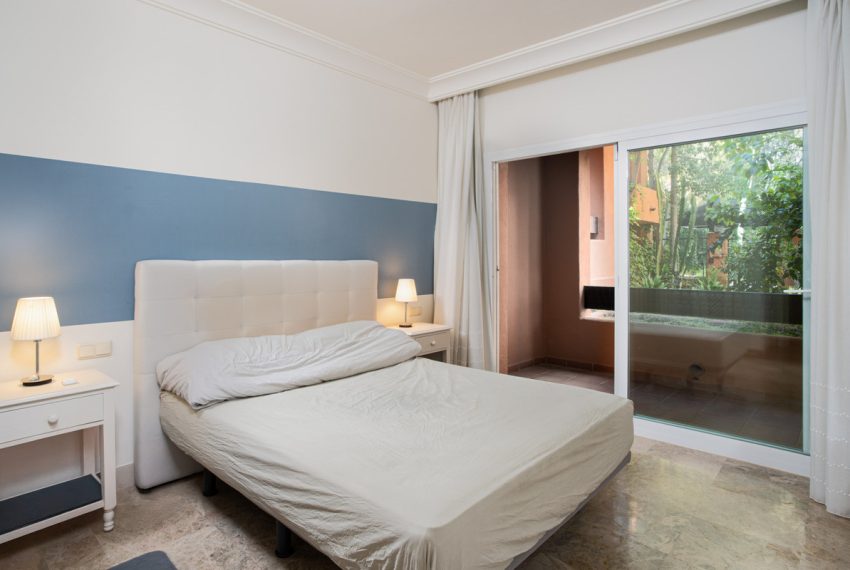 R5042464-Apartment-For-Sale-Nueva-Andalucia-Ground-Floor-2-Beds-217-Built-10