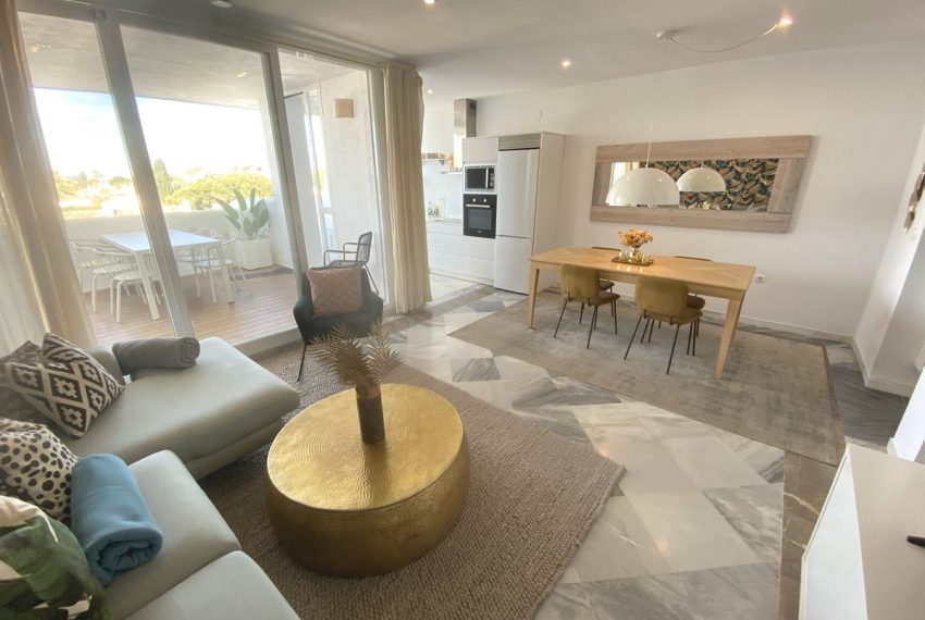 R5043559-Apartment-For-Sale-Nueva-Andalucia-Penthouse-Duplex-3-Beds-115-Built-2