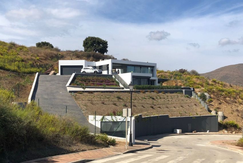 R5046619-Villa-For-Sale-La-Cala-Golf-Detached-4-Beds-312-Built-12