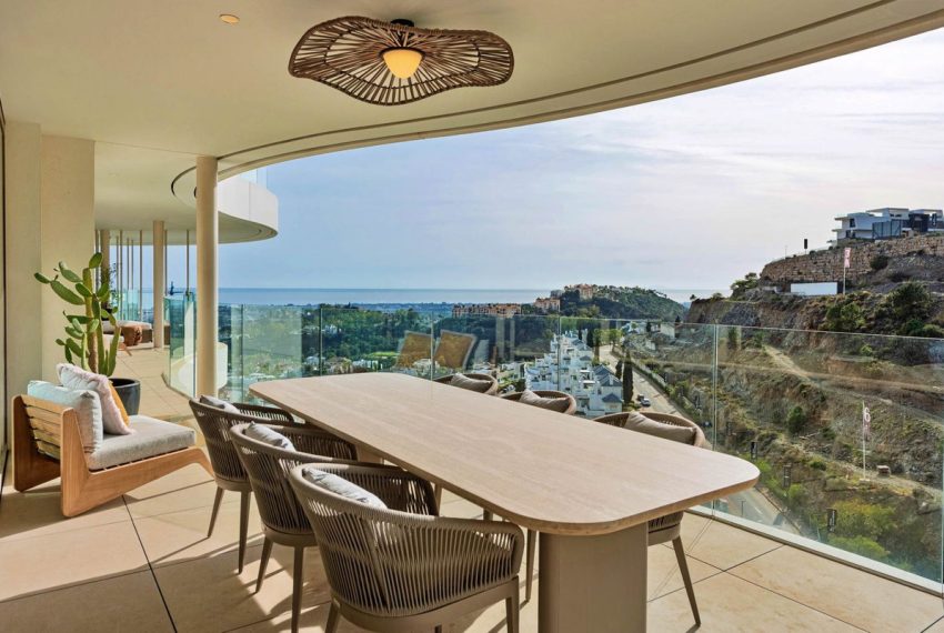 R5047528-Apartment-For-Sale-Nueva-Andalucia-Ground-Floor-3-Beds-274-Built