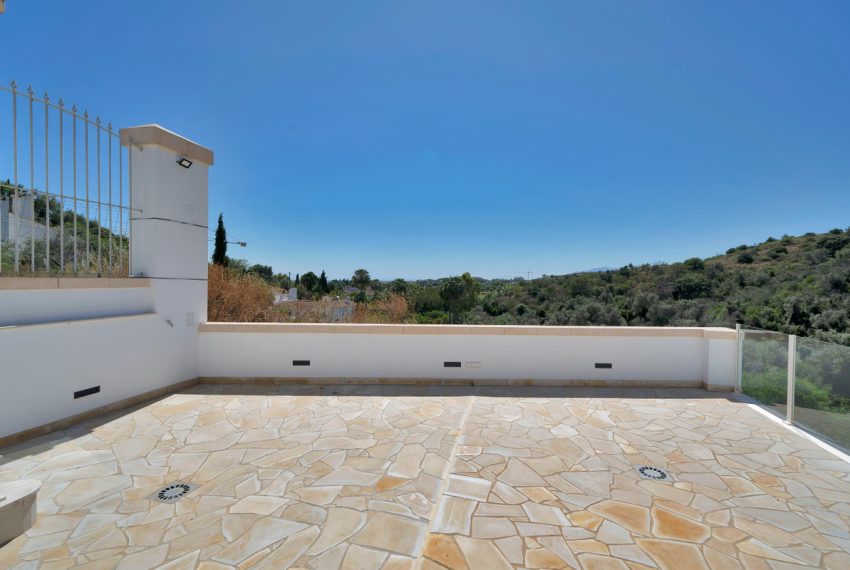 R5047948-Villa-For-Sale-Marbella-Detached-3-Beds-379-Built-5