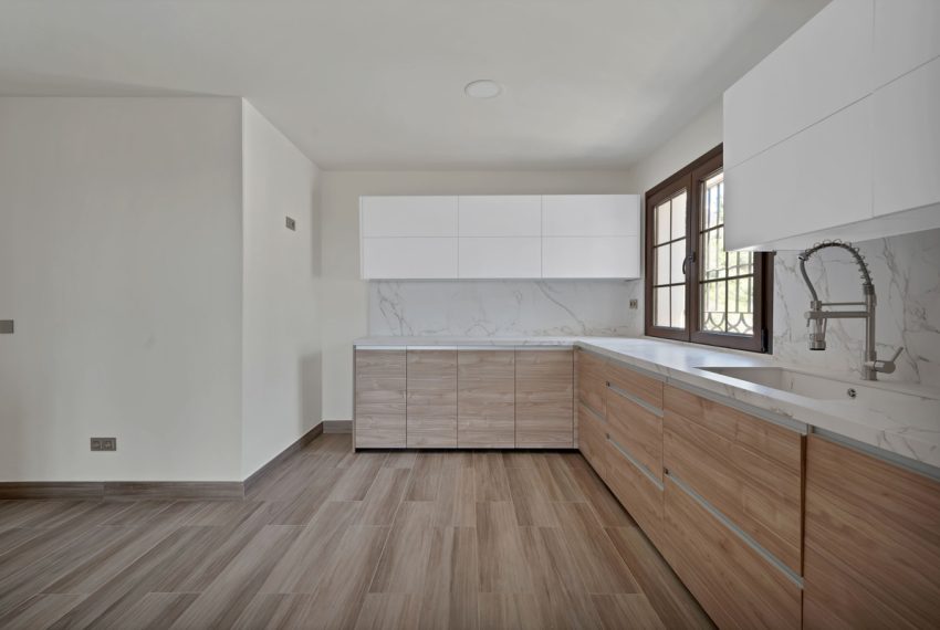 R5047948-Villa-For-Sale-Marbella-Detached-3-Beds-379-Built-8