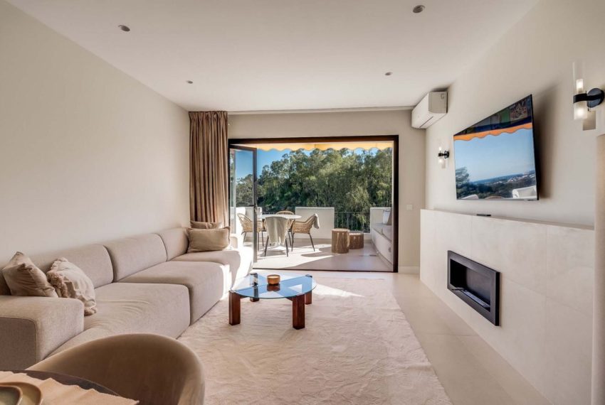 R5050198-Apartment-For-Sale-Benahavis-Middle-Floor-3-Beds-110-Built-10