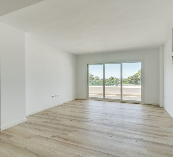 R5054968-Image 1-Middle Floor - 3 Beds - 80 Built