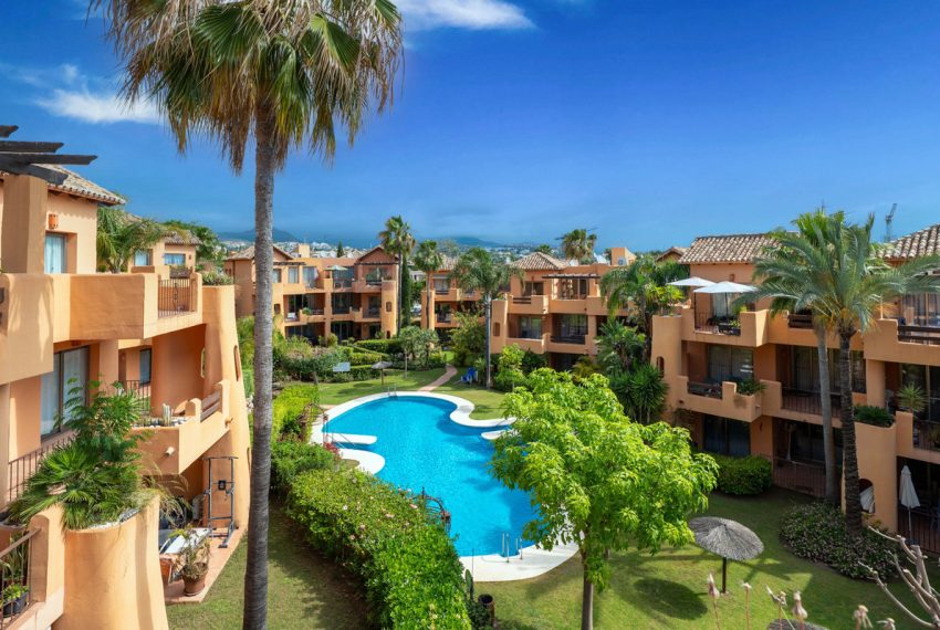 R5056132-Apartment-For-Sale-Estepona-Penthouse-2-Beds-145-Built