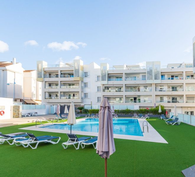 R5060872-Image 1-Middle Floor - 3 Beds - 125 Built