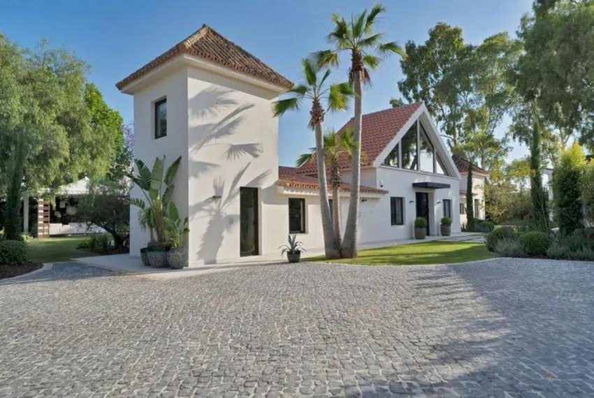 R5061577-Villa-For-Sale-Puerto-Banus-Detached-5-Beds-300-Built-1