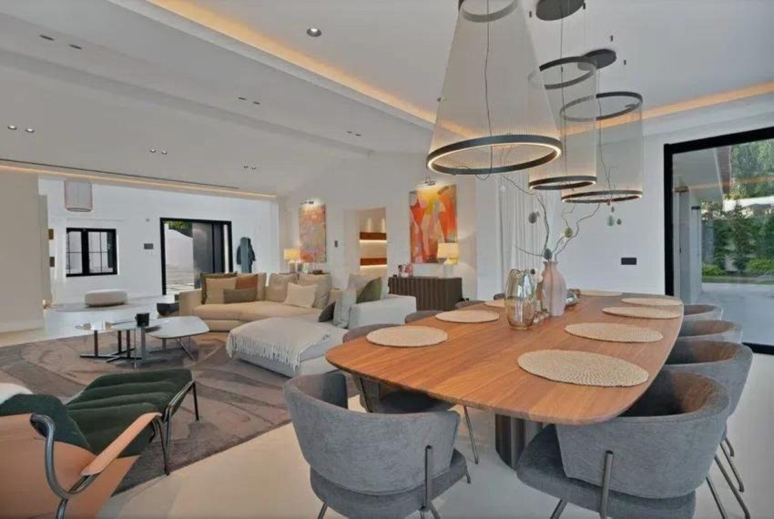 R5061577-Villa-For-Sale-Puerto-Banus-Detached-5-Beds-300-Built-4