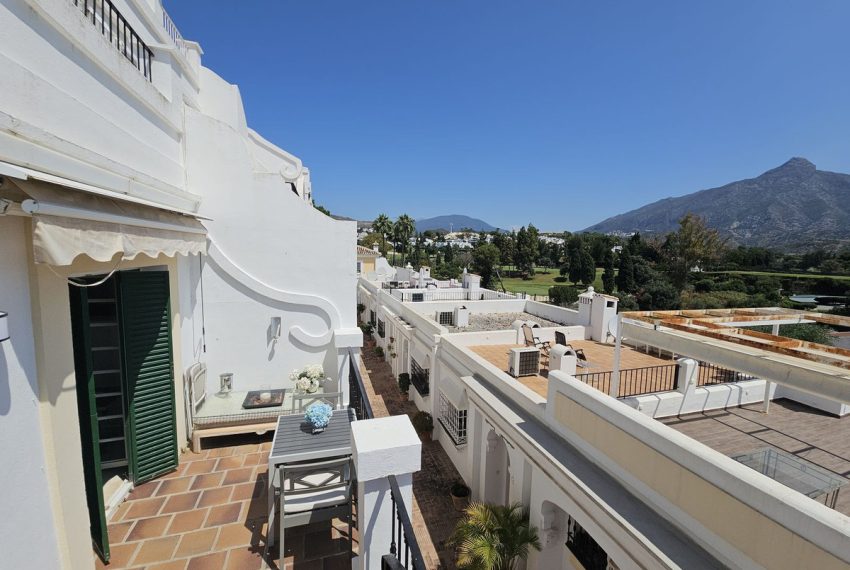 R5064592-Townhouse-For-Sale-Aloha-Terraced-3-Beds-165-Built-3