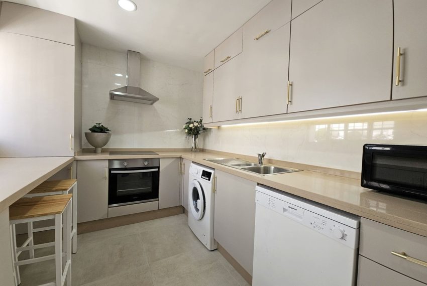 R5064592-Townhouse-For-Sale-Aloha-Terraced-3-Beds-165-Built-5