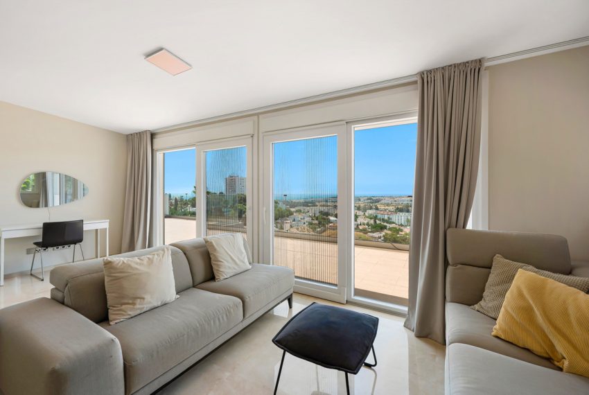 R5065318-Villa-For-Sale-Nueva-Andalucia-Detached-4-Beds-350-Built-18