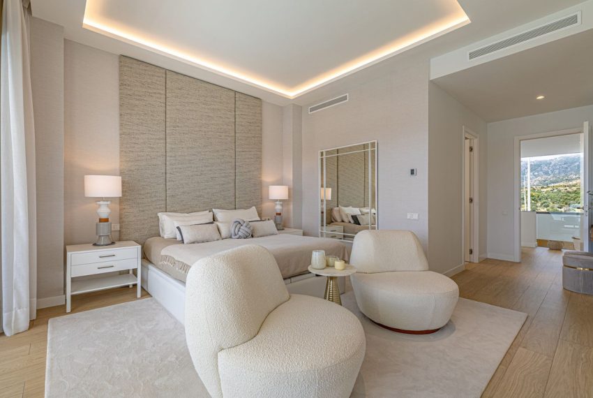 R5066854-Villa-For-Sale-Santa-Clara-Detached-5-Beds-340-Built-15