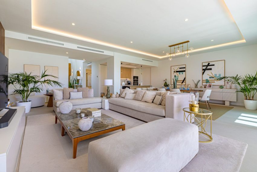 R5066854-Villa-For-Sale-Santa-Clara-Detached-5-Beds-340-Built-2