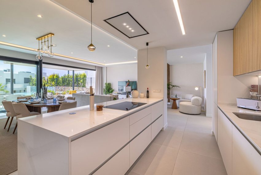 R5066854-Villa-For-Sale-Santa-Clara-Detached-5-Beds-340-Built-8