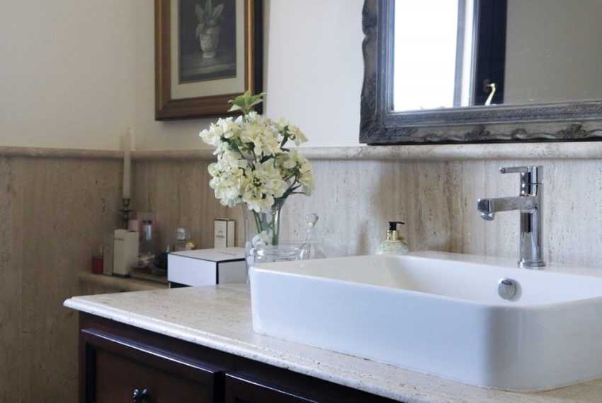 R5069938-Villa-For-Sale-Benahavis-Detached-5-Beds-700-Built-6