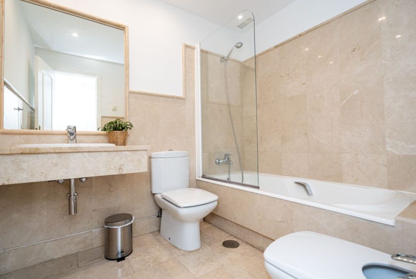 R5070202-Apartment-For-Sale-Marbella-Ground-Floor-3-Beds-150-Built-14