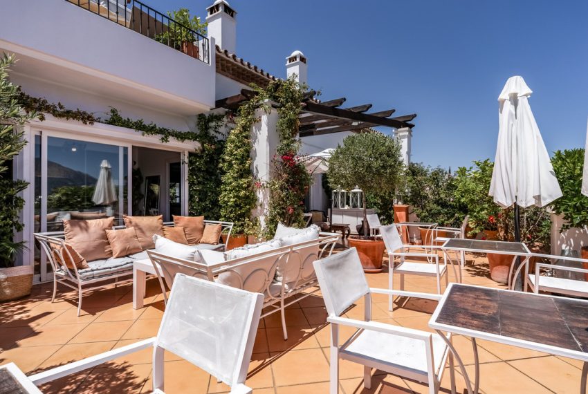 R5073538-Apartment-For-Sale-Nueva-Andalucia-Penthouse-3-Beds-200-Built-6
