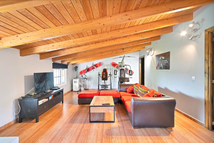 R5074588-Villa-For-Sale-Marbella-Detached-7-Beds-422-Built-17