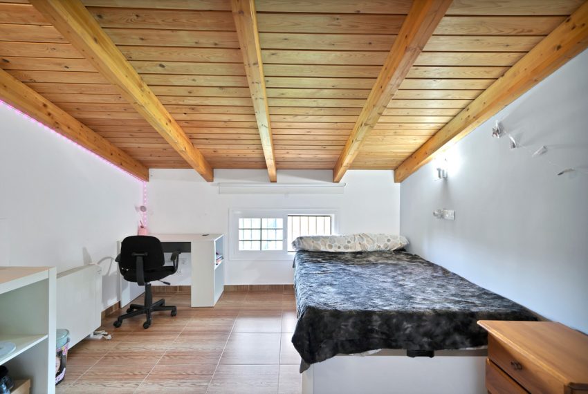 R5074588-Villa-For-Sale-Marbella-Detached-7-Beds-422-Built-19