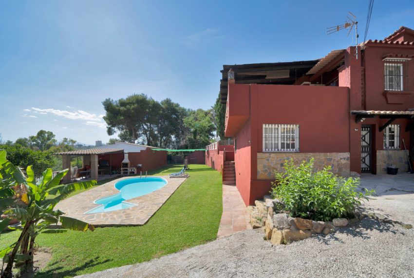 R5074588-Villa-For-Sale-Marbella-Detached-7-Beds-422-Built-3