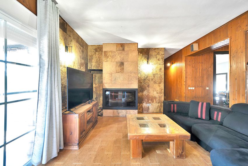 R5074588-Villa-For-Sale-Marbella-Detached-7-Beds-422-Built-8