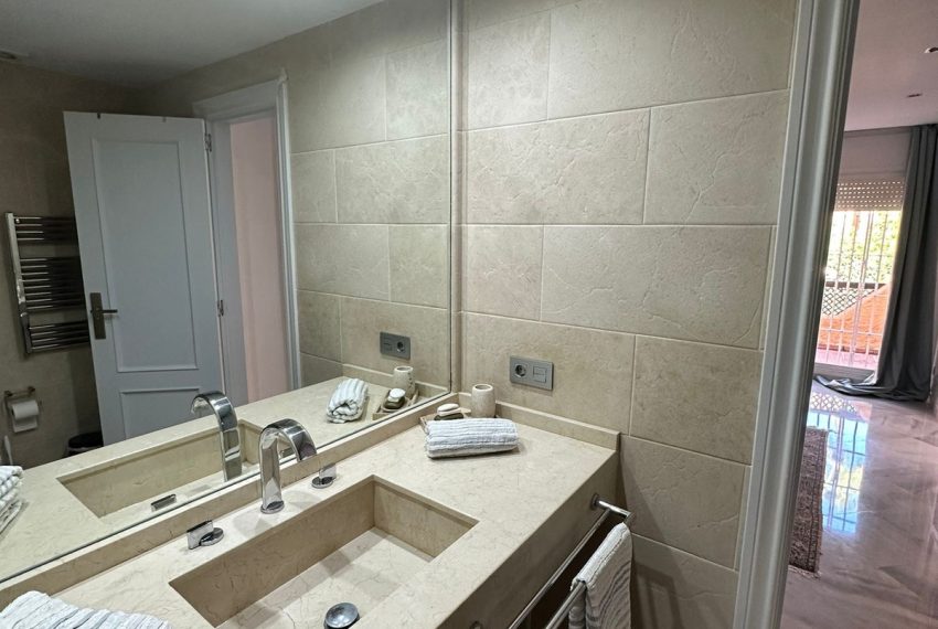 R5077666-Townhouse-For-Sale-Aloha-Terraced-4-Beds-229-Built-10