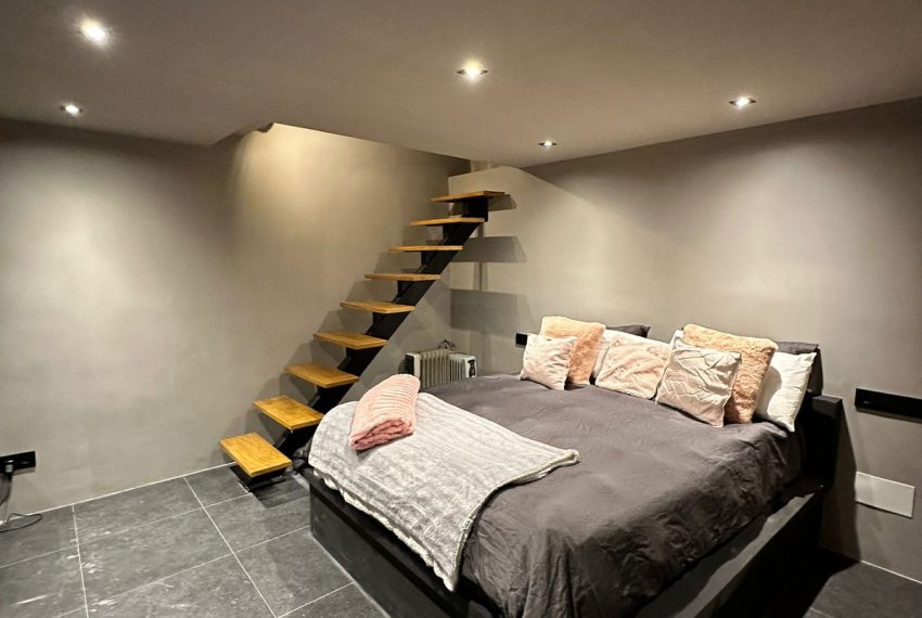 R5077666-Townhouse-For-Sale-Aloha-Terraced-4-Beds-229-Built-11